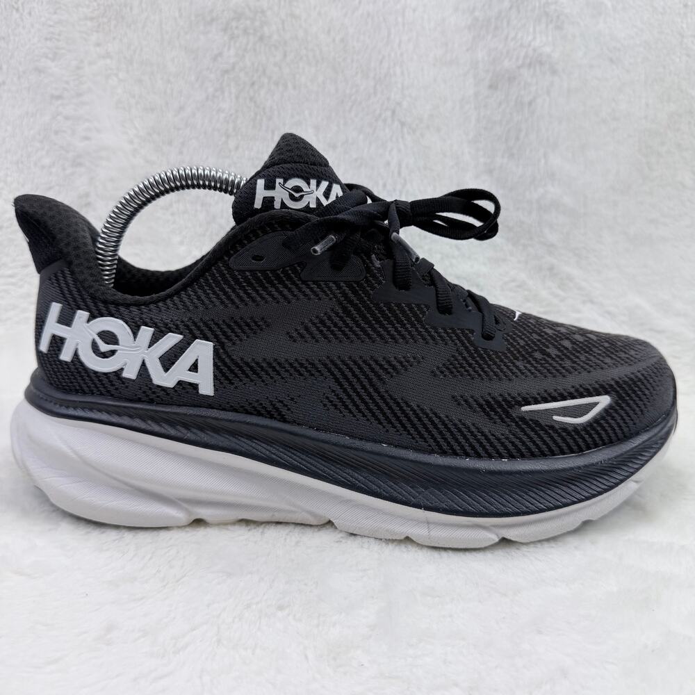 HOKA Clifton 9 Womens Running Shoes Black White Size 9 B 1127896 Sneaker